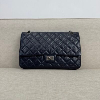 CHANEL Navy Blue Aged Calfskin 2.55 Reissue Flap 226 SHW