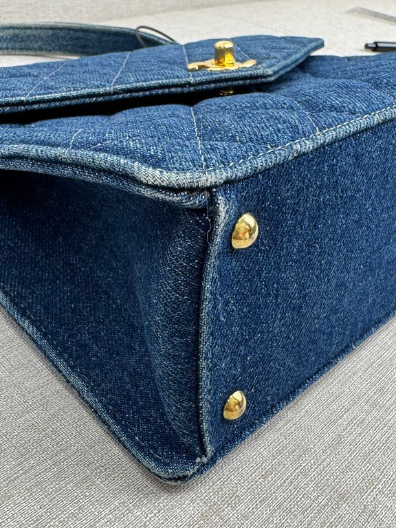 CHANEL Blue Denim Kelly Top Handle Medium GHW - Image 6