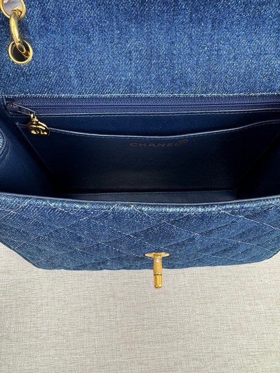 CHANEL Blue Denim Kelly Top Handle Medium GHW - Image 11