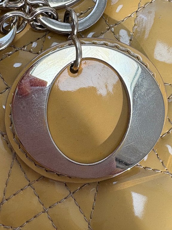 DIOR Beige Patent Leather Lady Dior Medium LGHW - Image 24