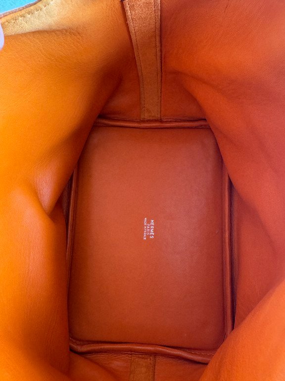 HERMES Orange Suede Picotin Lock PM SHW - Image 4