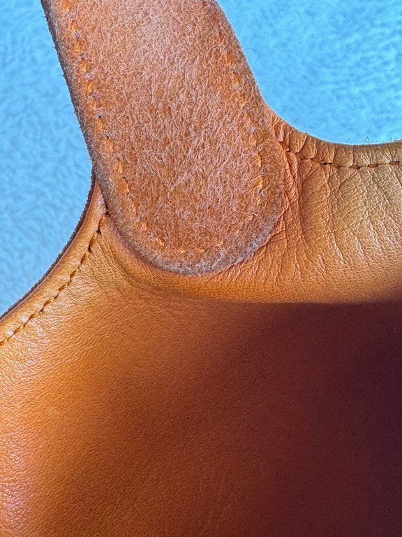 HERMES Orange Suede Picotin Lock PM SHW - Image 9