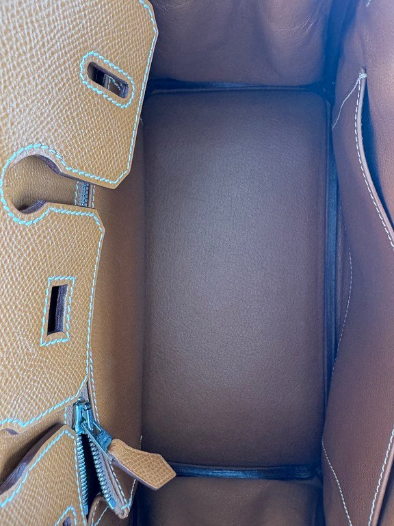 HERMES Gold Epsom Birkin 25 GHW - Image 16