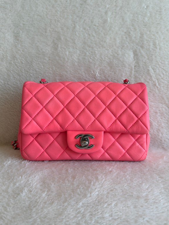 CHANEL Pink Lambskin Classic Flap Mini SHW - Image 15