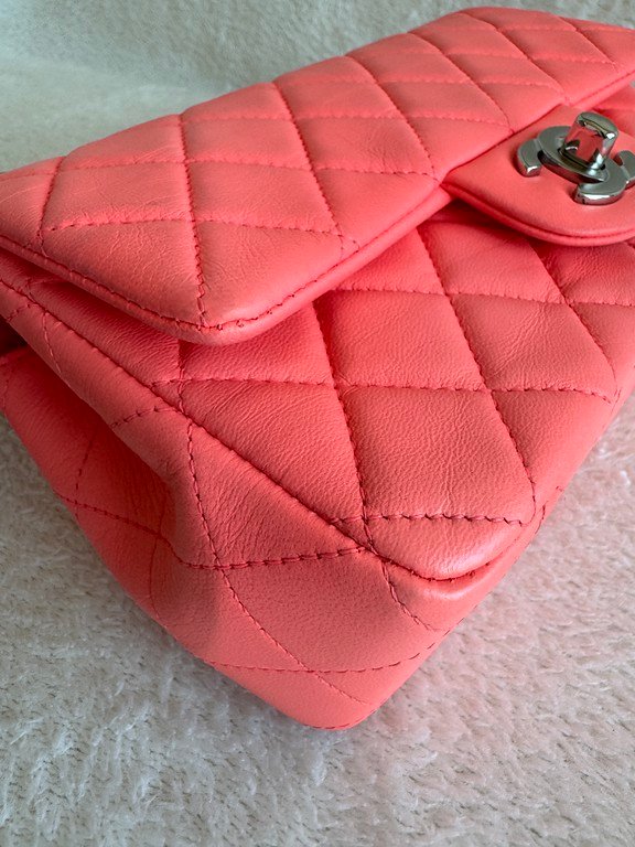 CHANEL Pink Lambskin Classic Flap Mini SHW - Image 8