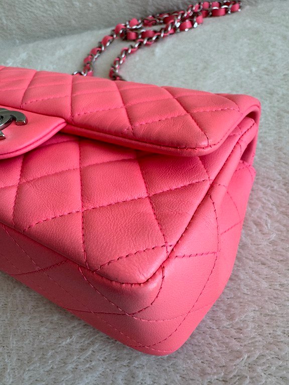 CHANEL Pink Lambskin Classic Flap Mini SHW - Image 9