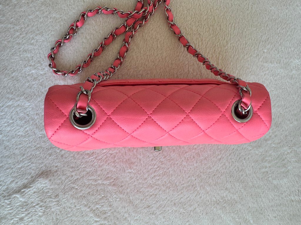 CHANEL Pink Lambskin Classic Flap Mini SHW - Image 24