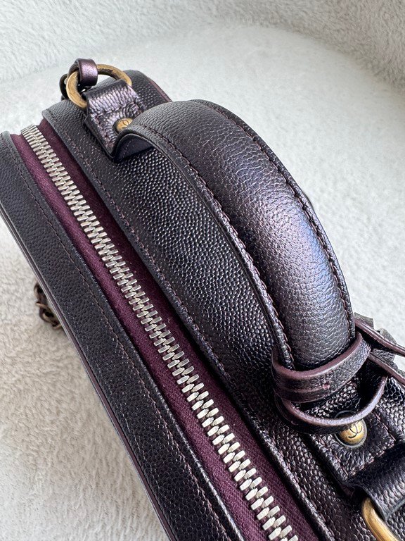 CHANEL Black Caviar CC Filigree Vanity Case Medium GHW - Image 7
