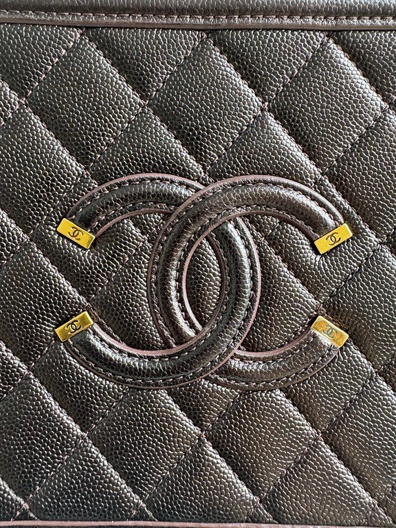 CHANEL Black Caviar CC Filigree Vanity Case Medium GHW - Image 8