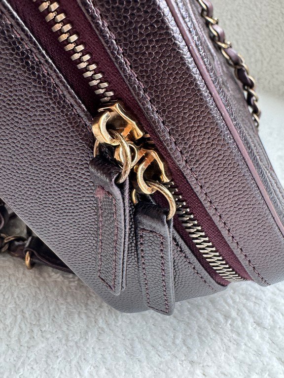 CHANEL Black Caviar CC Filigree Vanity Case Medium GHW - Image 11