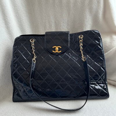 CHANEL Black Patent Leather Classic Flap Jumbo GHW