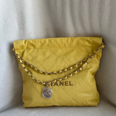 CHANEL Yellow Shiny Calfskin 22 Bag Medium GHW