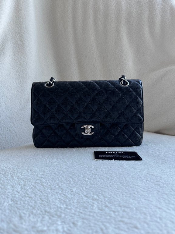 CHANEL Black Caviar Classic Flap Medium SHW