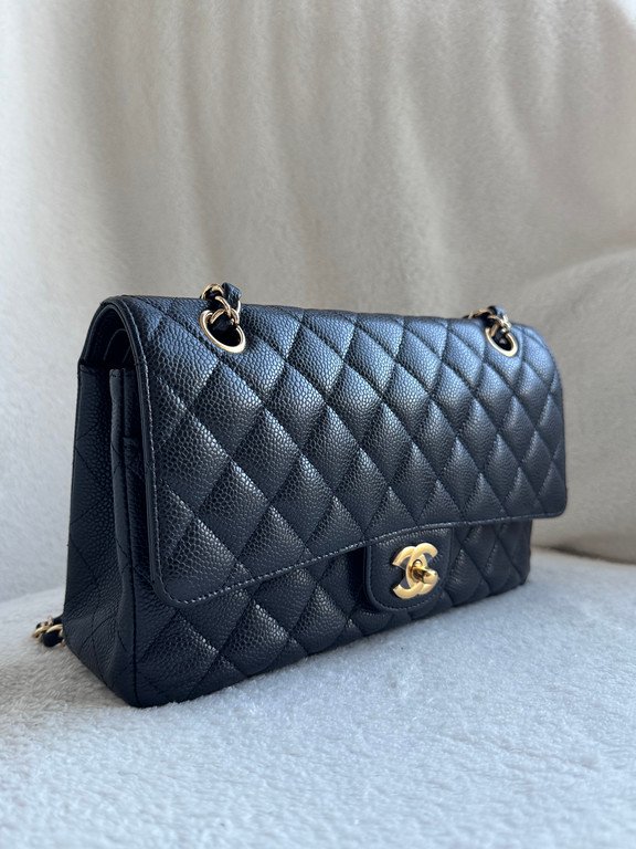 CHANEL Black Caviar Classic Flap Medium GHW - Image 3
