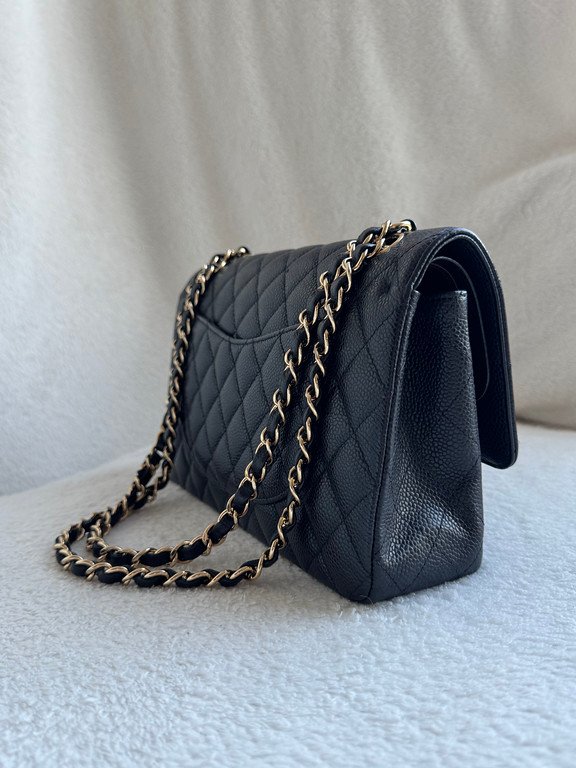 CHANEL Black Caviar Classic Flap Medium GHW - Image 6