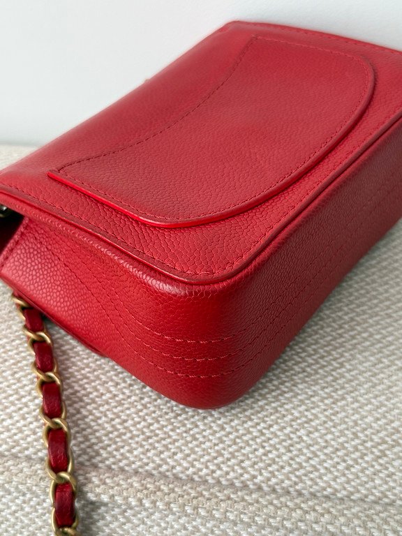 CHANEL Red Caviar Classic Flap Mini GHW - Image 9