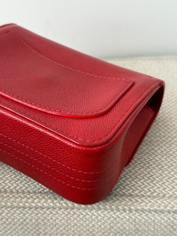 CHANEL Red Caviar Classic Flap Mini GHW - Image 10