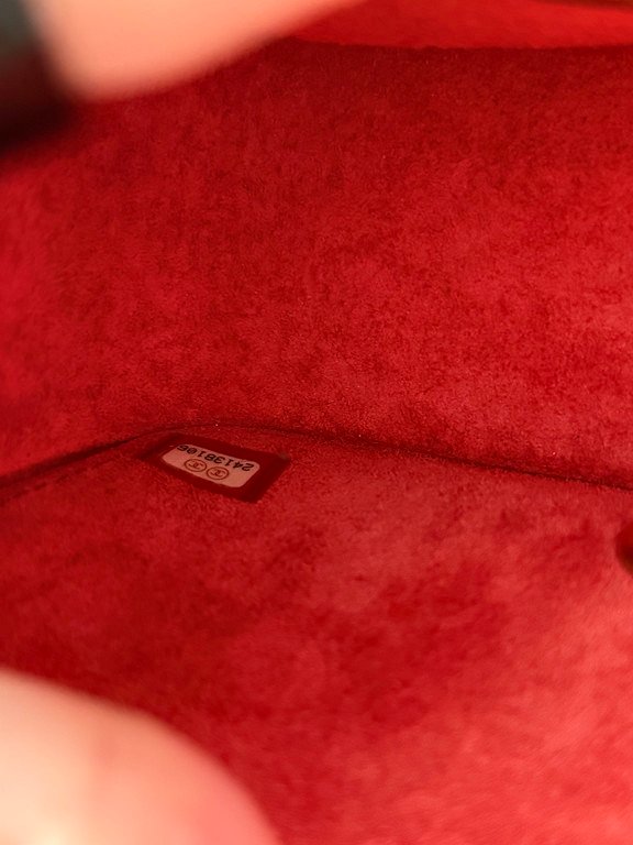 CHANEL Red Caviar Classic Flap Mini GHW - Image 13